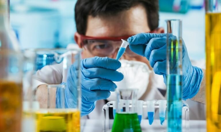 How Research Chemicals Are Used in Scientific Studies